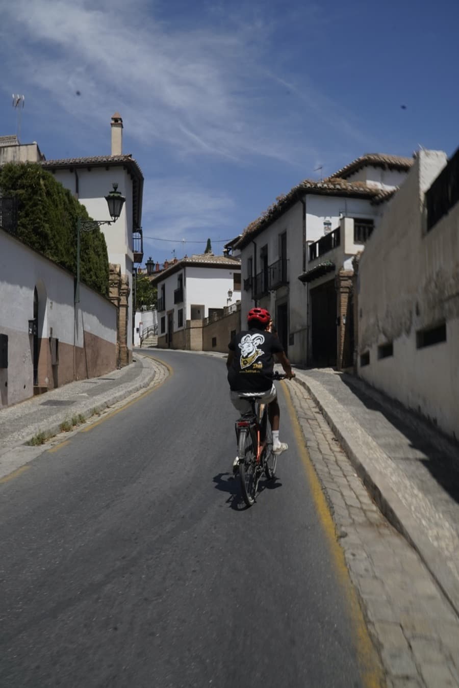 Diseña tu ruta en e-bike — El Albaicín, cuesta arriba sin esfuerzo